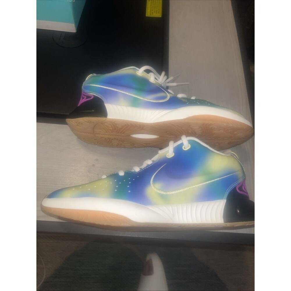 Nike Lebron XXI SE Northern Lights Lebron James FN4305 900 Size 6.5